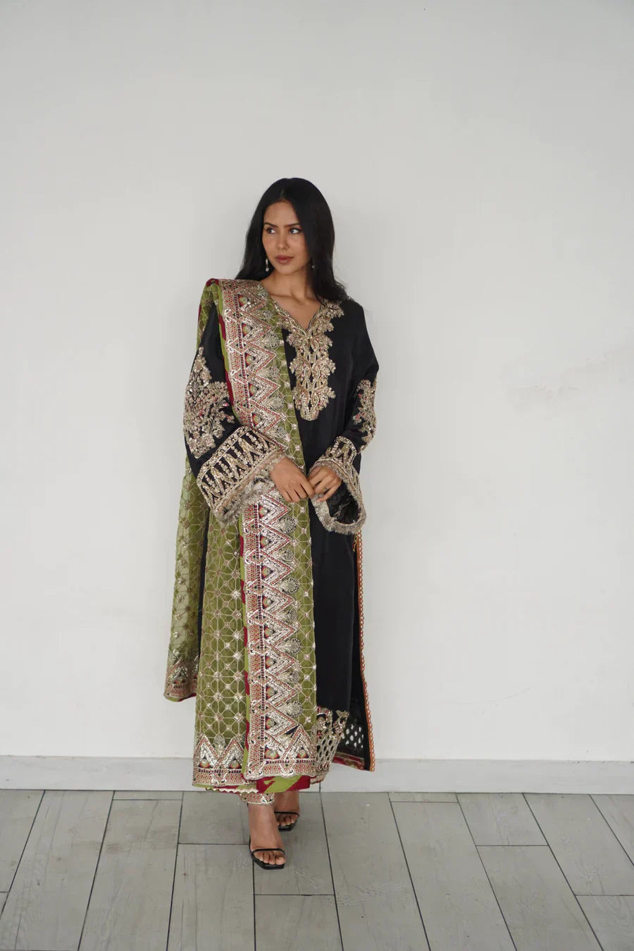 Maryum Hussain | Laani Luxury Pret | Sonam Bajwa - House Of Anaya