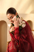 Maryam Hussain | Luxury Lawn 25 | Berry - House Of Zarish