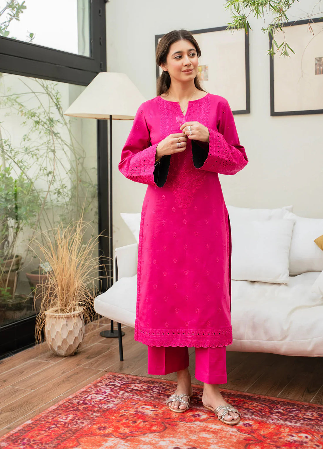 Gulaal | Embroidered Basics | Floria
