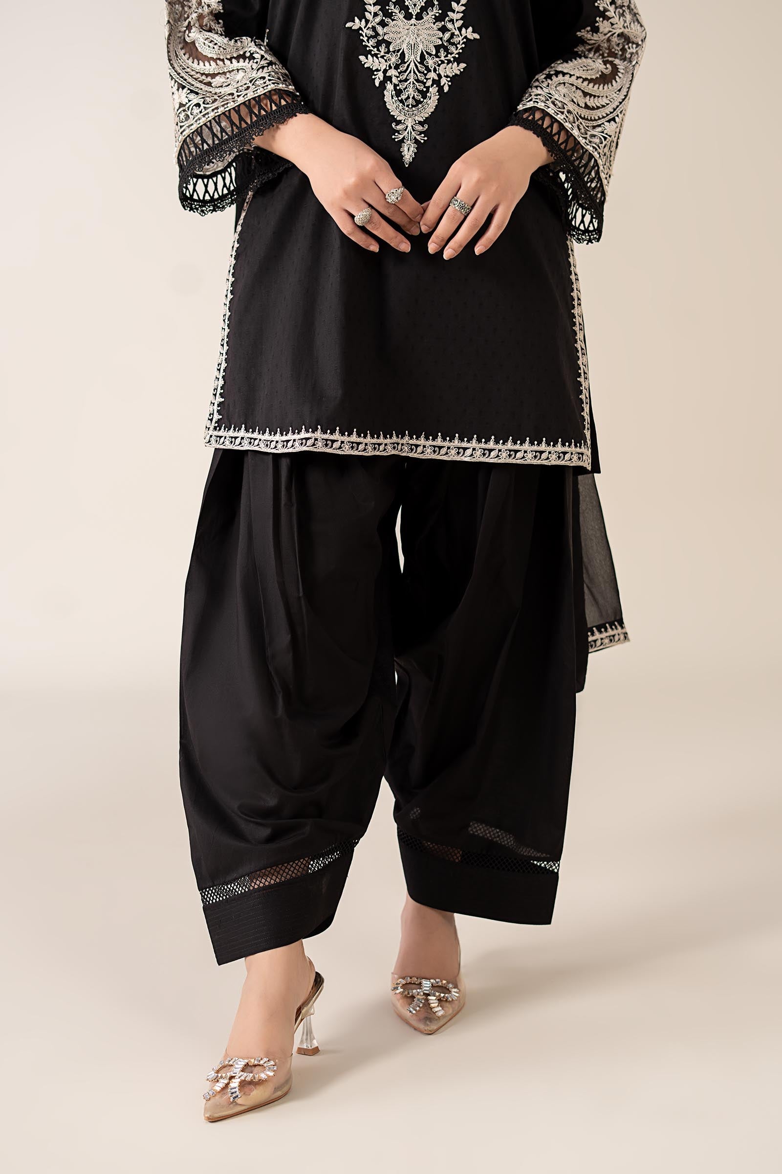 Maria B | Luxury Winter Pret 25 | DW-MN25-12-Black