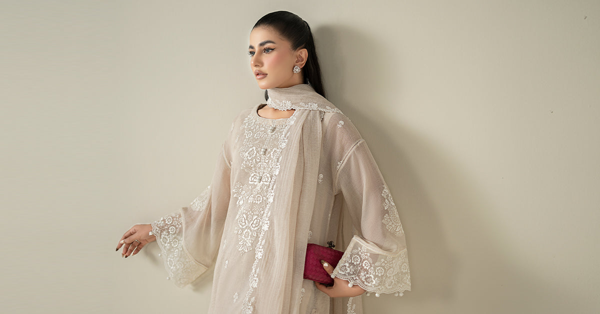 Maria B | Luxury Winter Pret 25 | DW-EA25-123-Off White