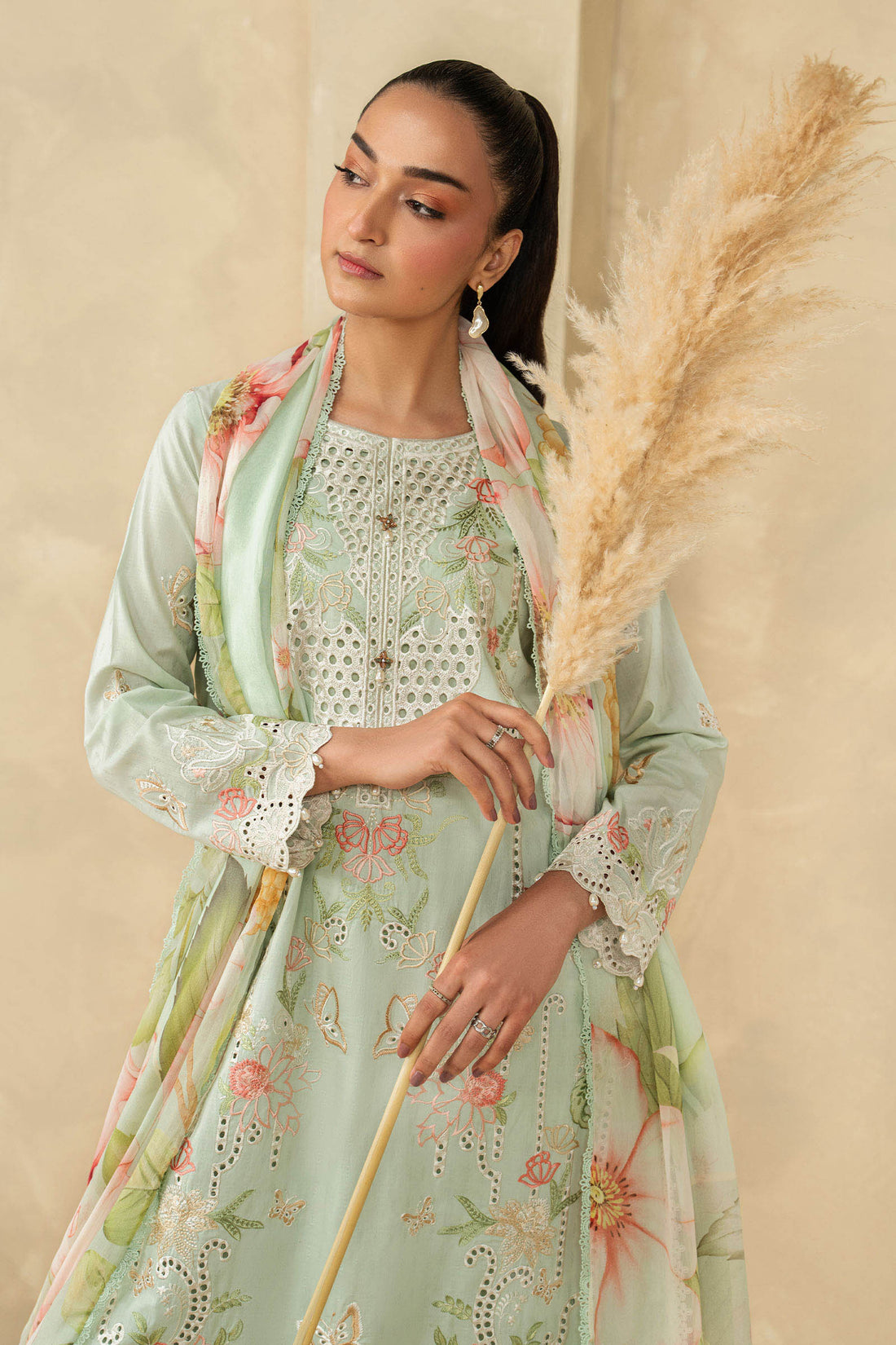 Maria B | Eid Collection 26 | DW-EA26-15