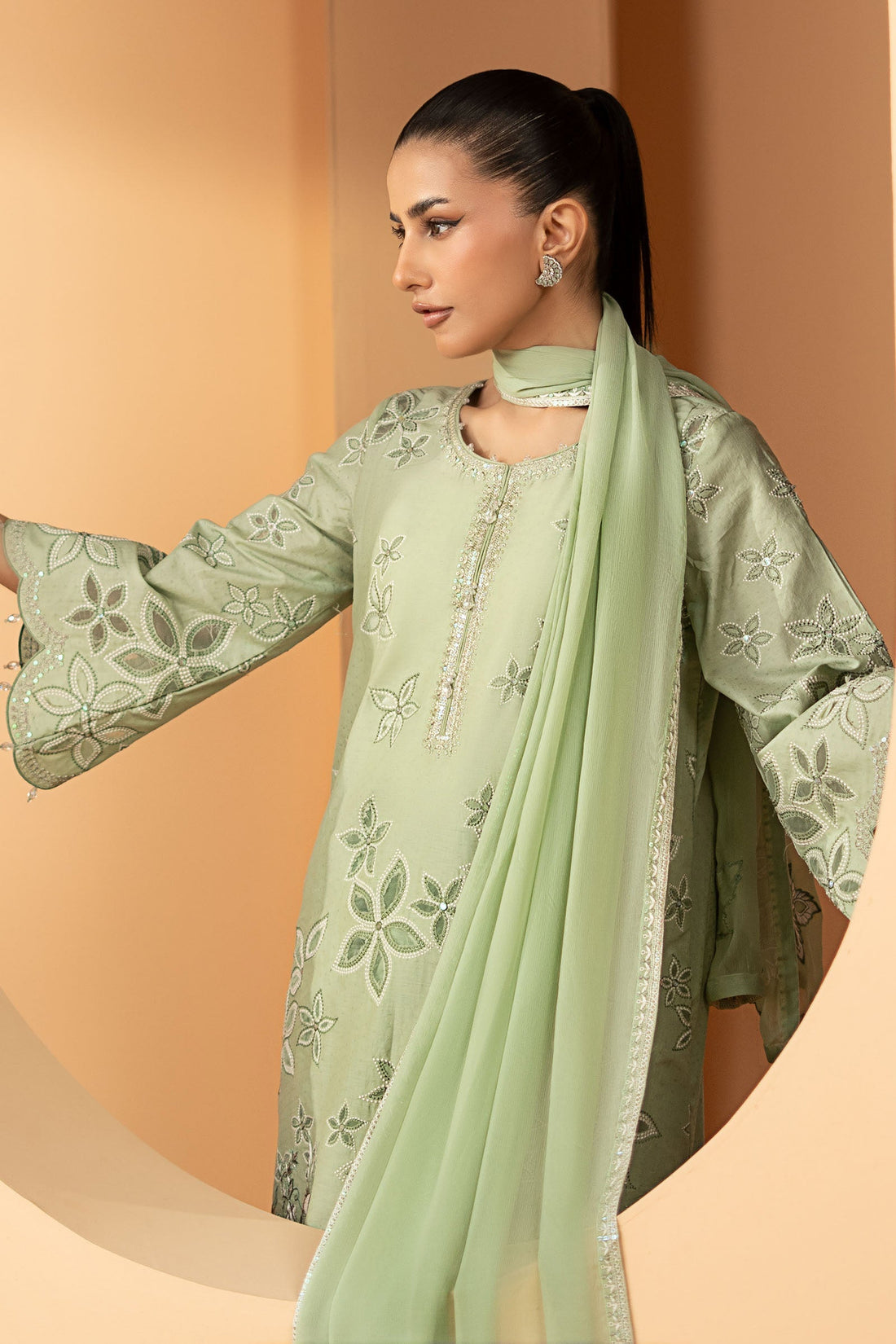 Maria B | Eid Collection 26 | DW-EF26-102