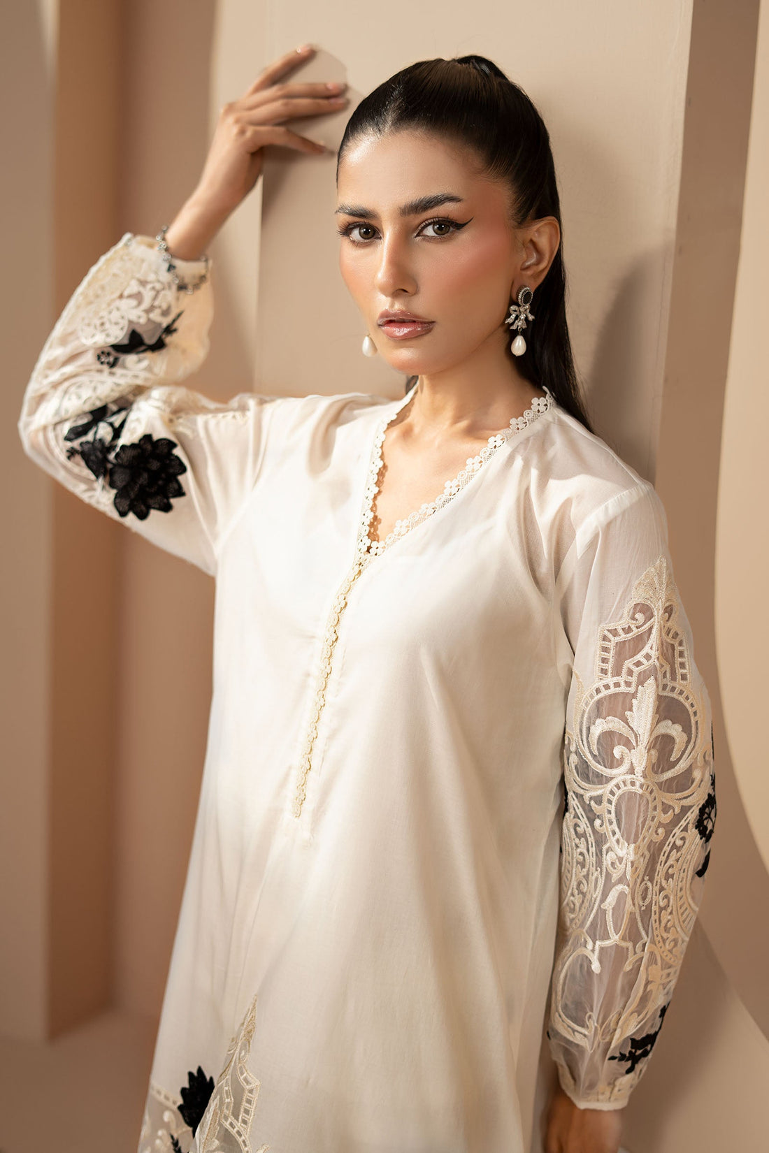 Maria B | Eid Collection 26 | DW-EF22-33R1