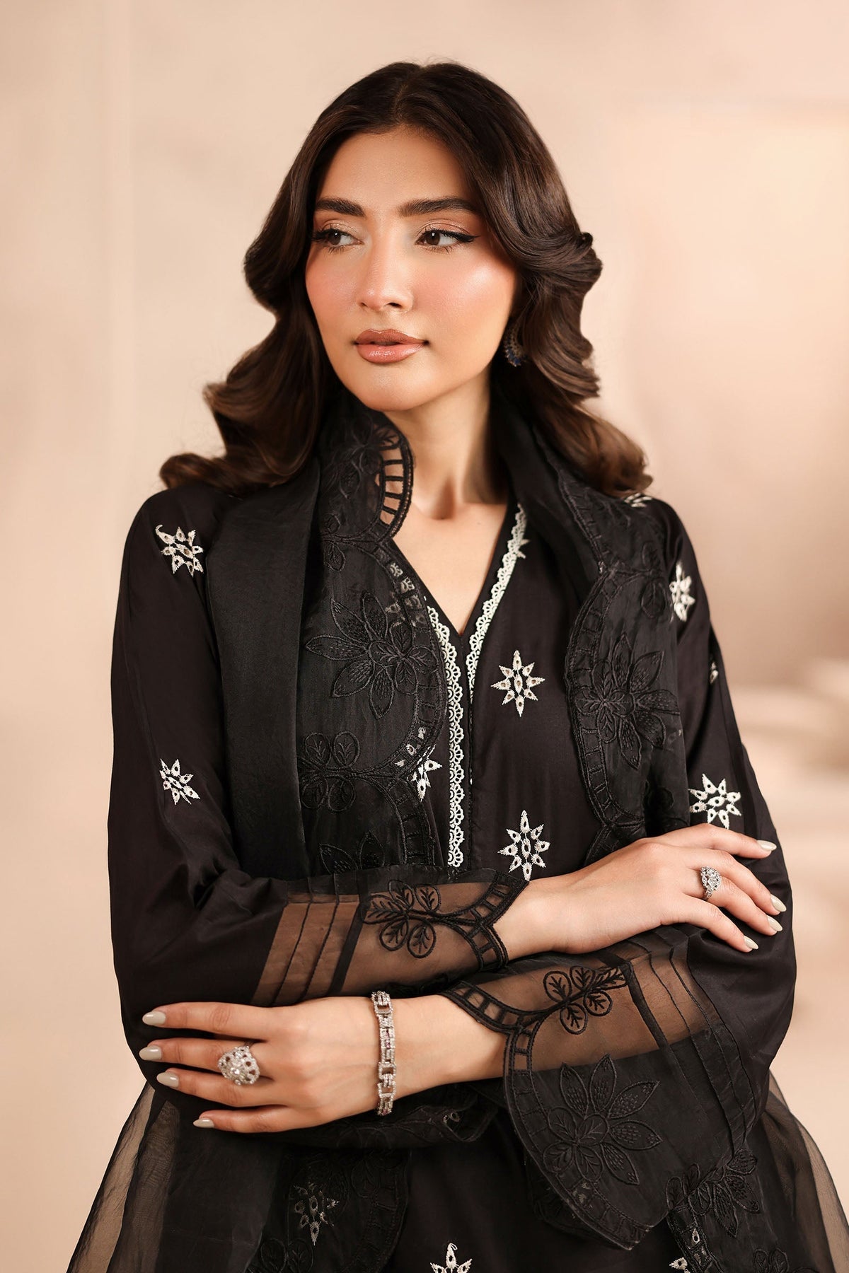 Maria B | Luxury Winter Pret 25 | DW-MN25-01-Black