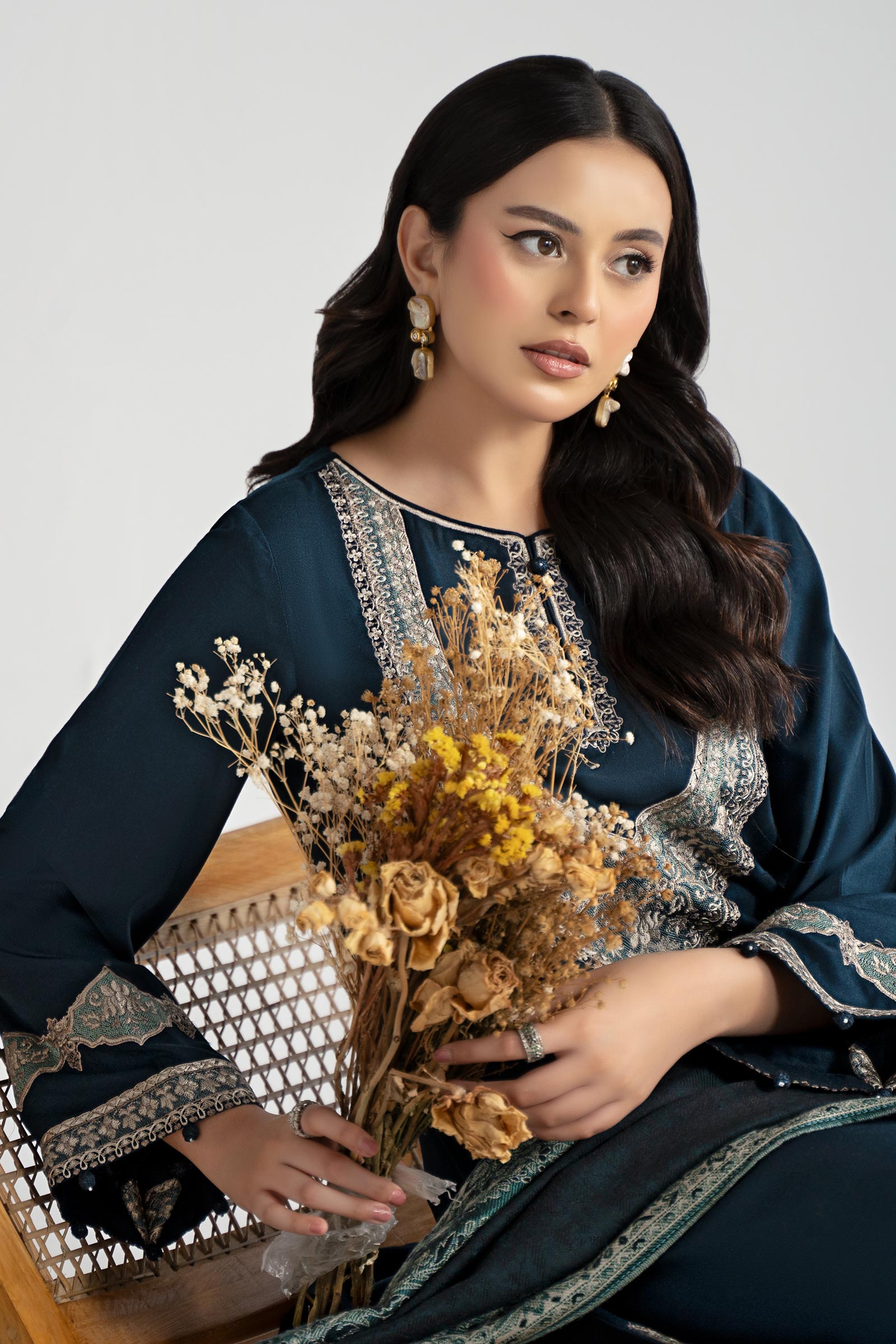 Maria B | Luxury Winter Pret 25 | DW-W24-102R1-Blue