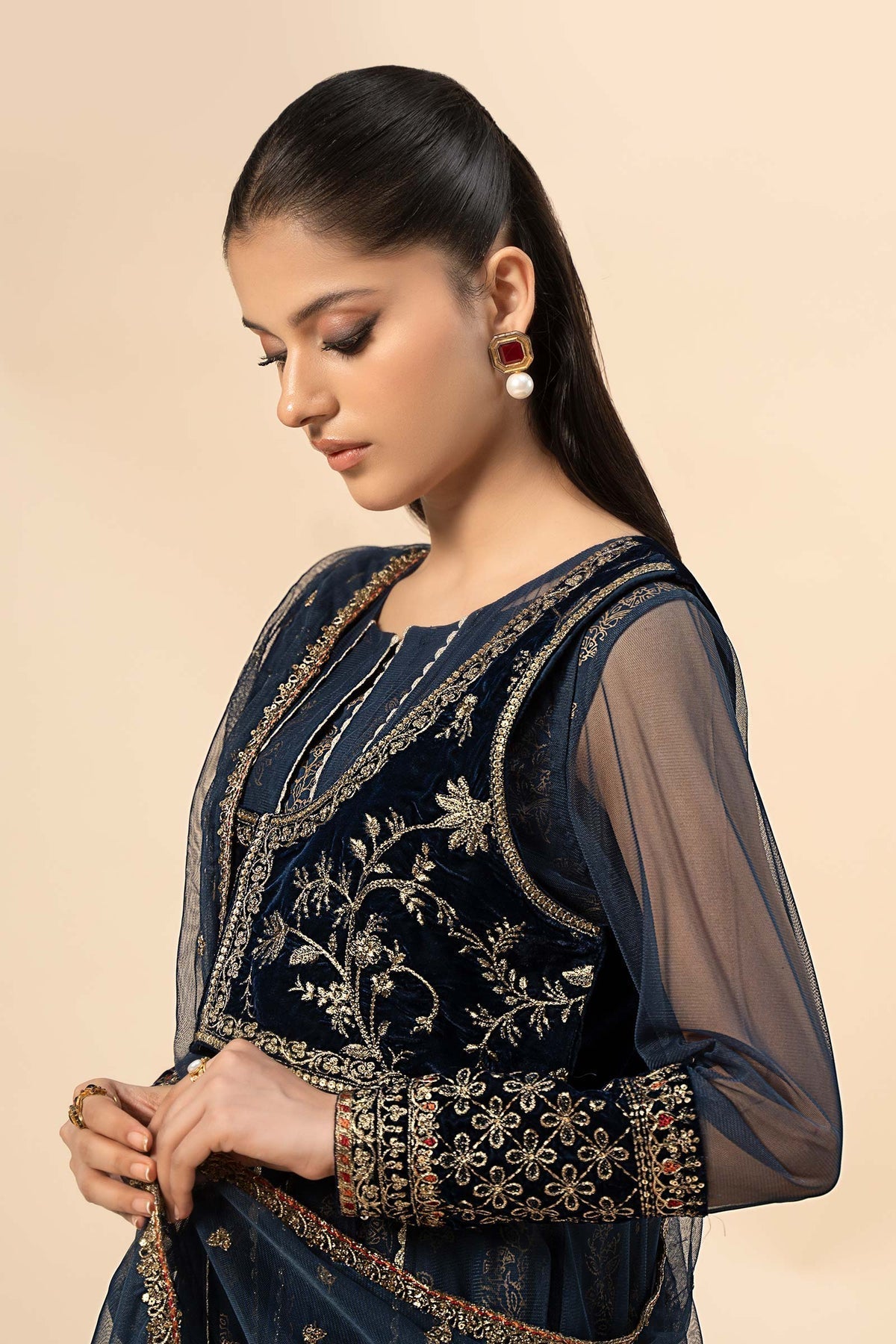 Maria B | Casual Pret 2024 | Khaddar Suit | DW-W24-151