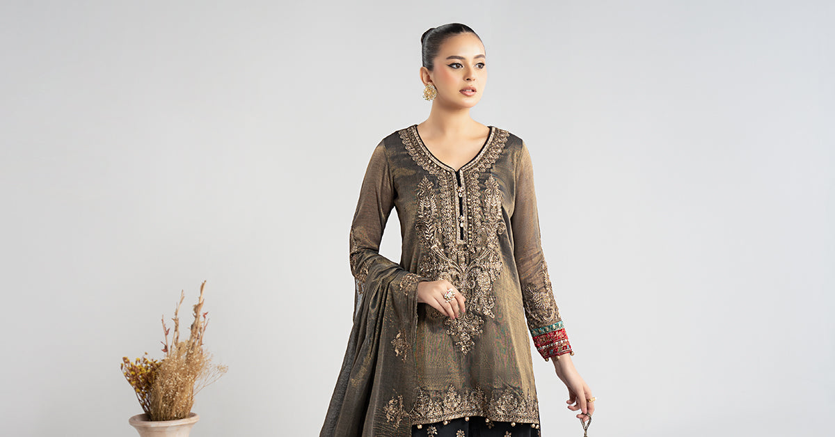 Maria B | Luxury Winter Pret 25 | DW-W25-01-Black