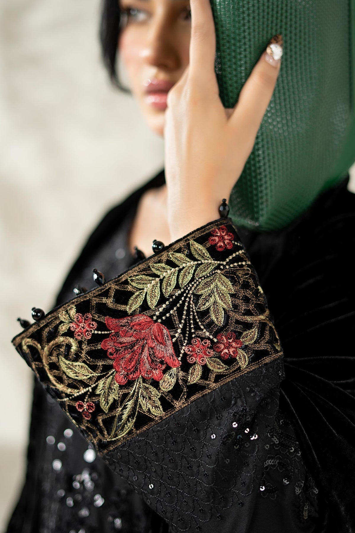 Maria B | Luxury Winter Pret 25 | DW-W25-20-Black