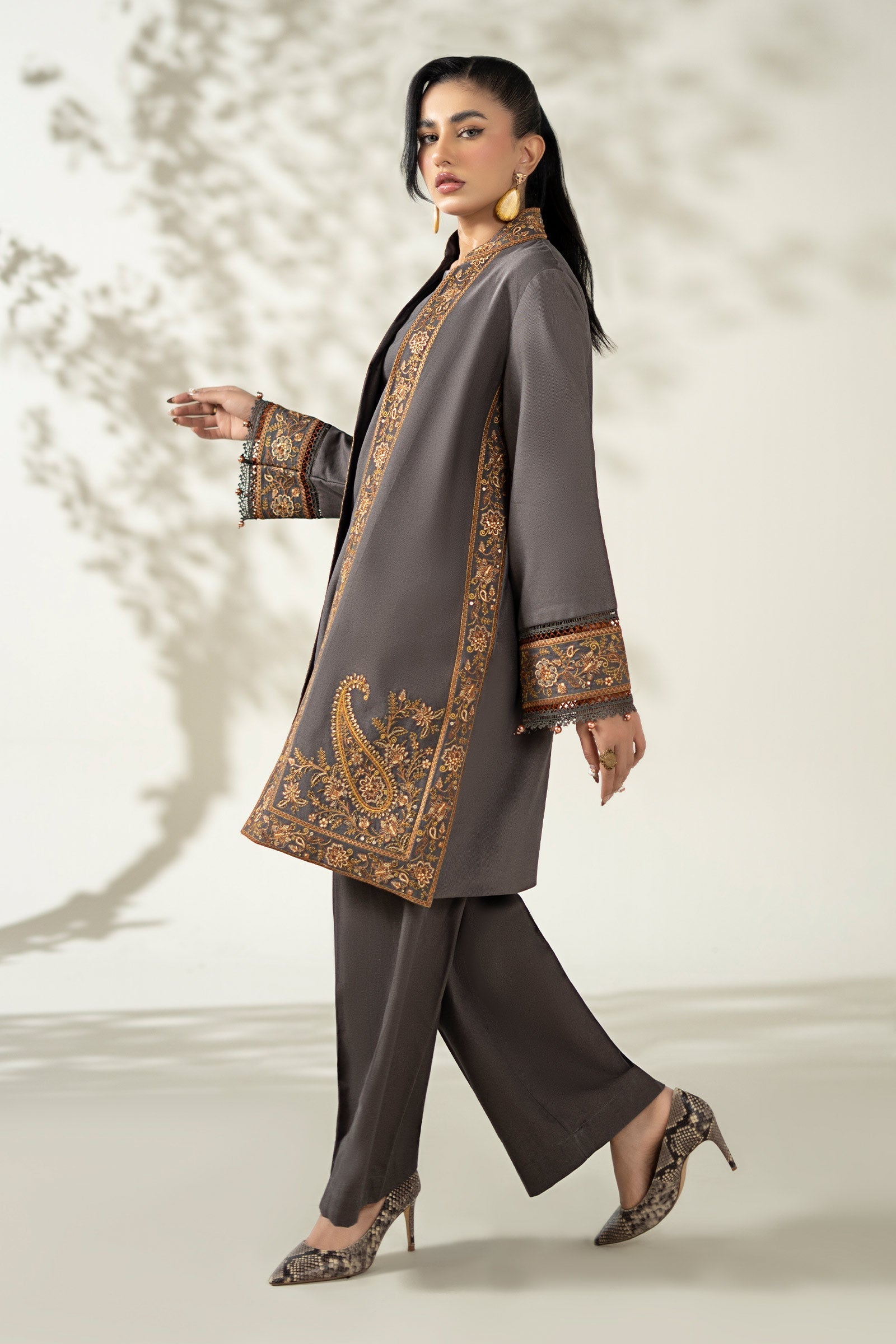 Maria B | Luxury Winter Pret 25 | DW-W25-49-Grey
