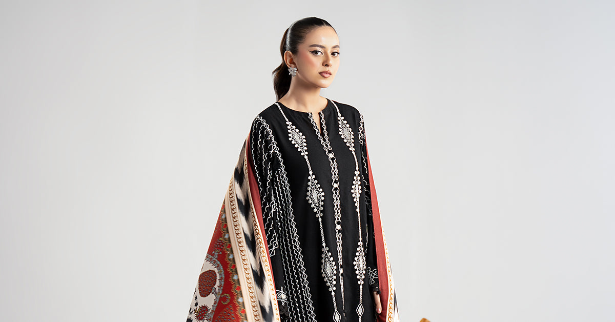 Maria B | Luxury Winter Pret 25 | DW-W25-51-Black