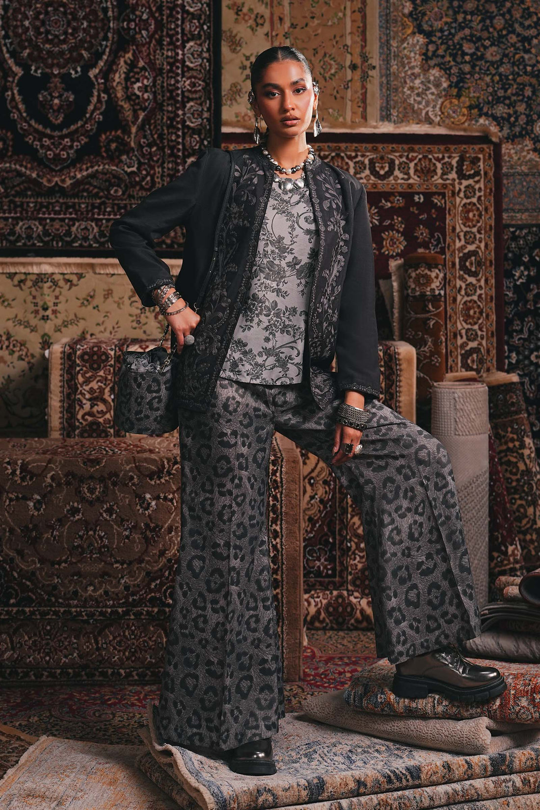 Maria B | Eid Collection 26 | Embroidered Pk Raw Silk Jacket Set