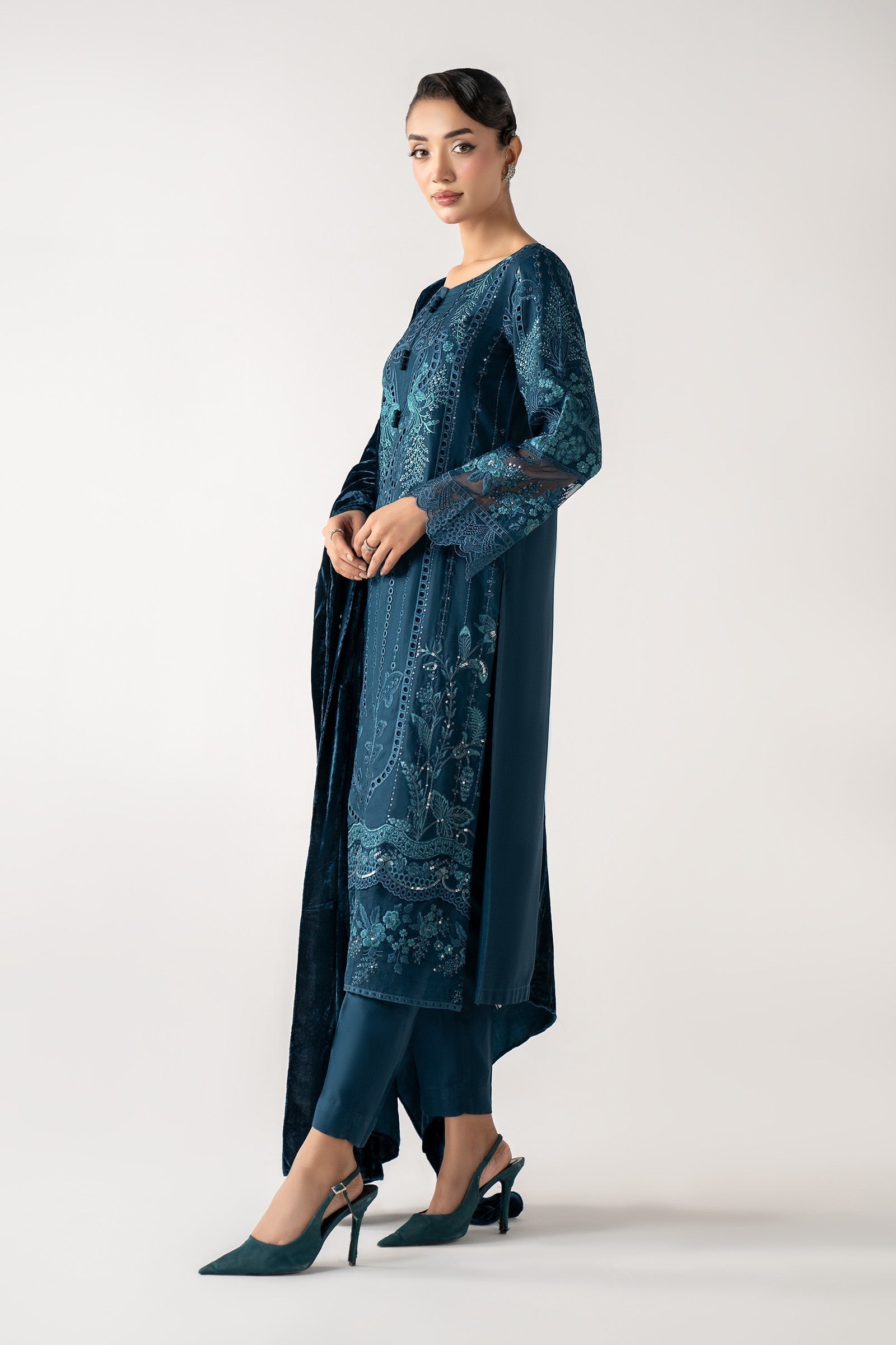 Maria B | Luxury Winter Pret 25 | DW-W25-24-Teal