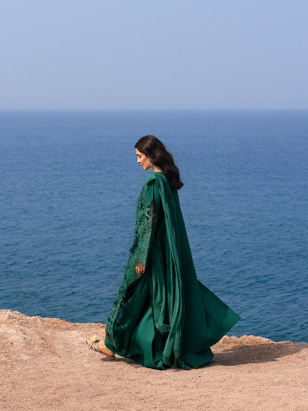 Mahnur | Sirena Luxury Lawn 25 | Eirene - House Of Zarish