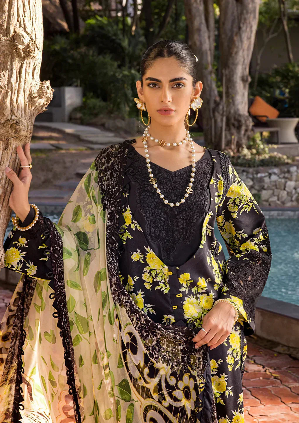 Elaf Premium | Signature Embroidered Lawn 24 | ESL-06A ECLIPSED DREAM - House Of Anaya