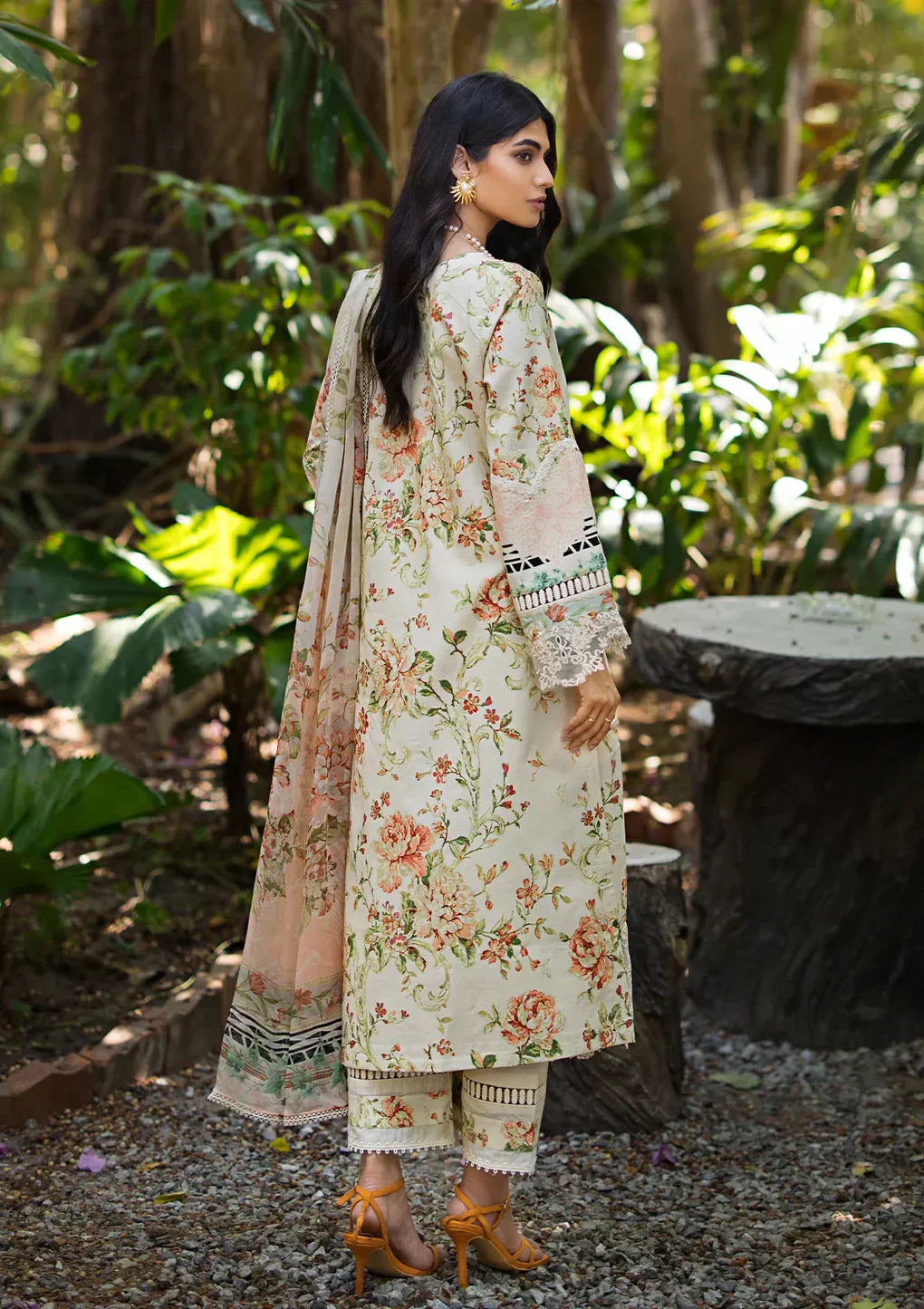 Elaf Premium | Signature Embroidered Lawn 24 | ESL-03A ANGELS BREATH - House Of Anaya