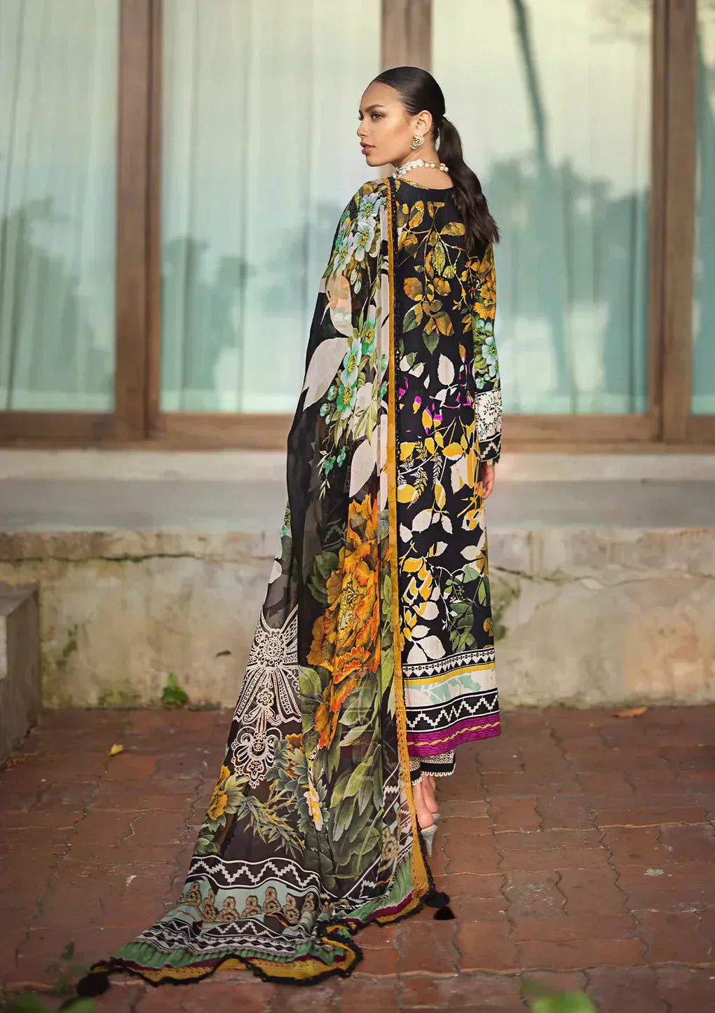 Elaf Premium | Signature Embroidered Lawn 24 | ESL-08B NIGHTFALL - House Of Anaya