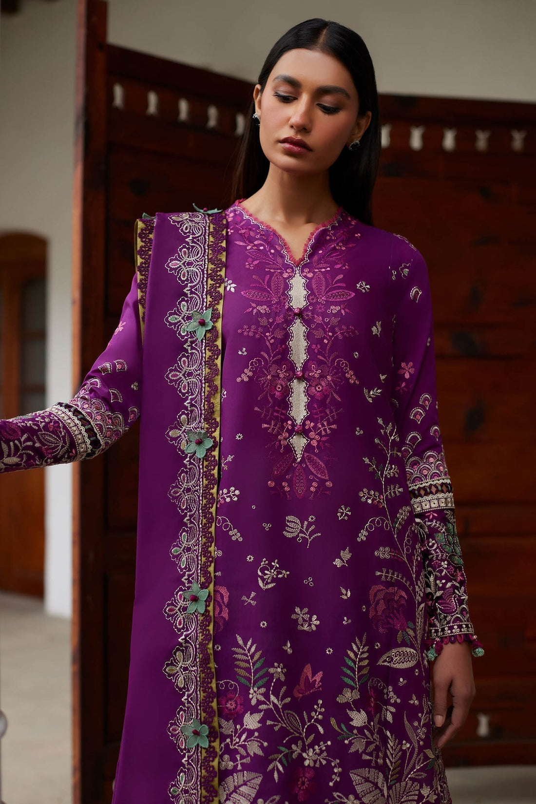 Elan | Lawn24 |QISTINA (EL24-03 A) - House Of Anaya