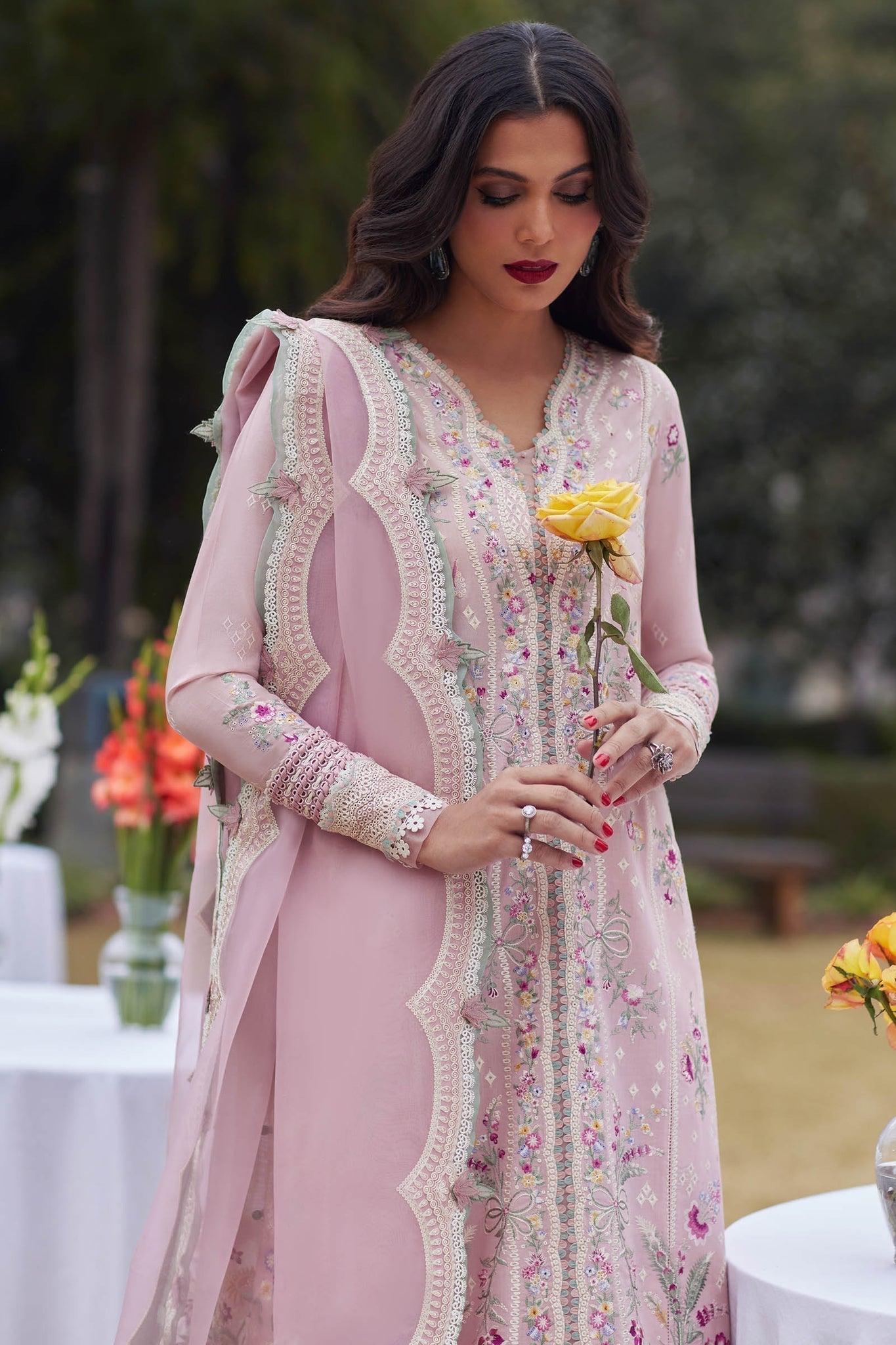 Elan | Lawn24 | MIRZETA (EL24-11 B) - House Of Anaya