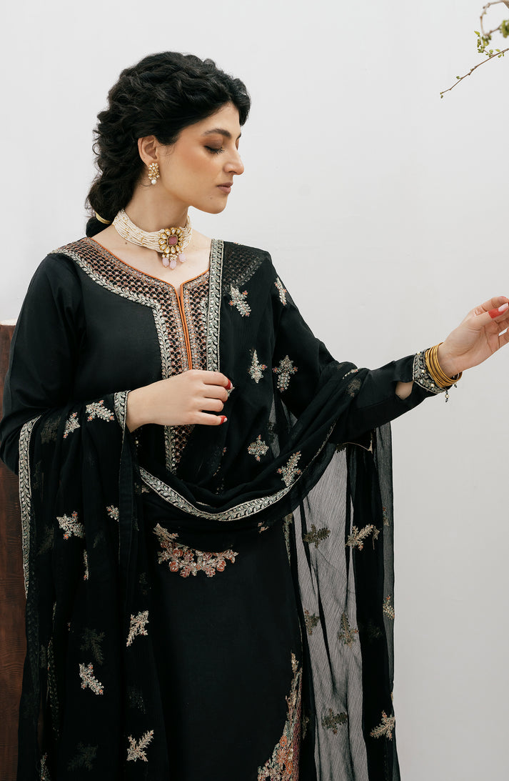 Emaan Adeel | Gul Mohr Eid Pret | MAHLAKA - House Of Anaya
