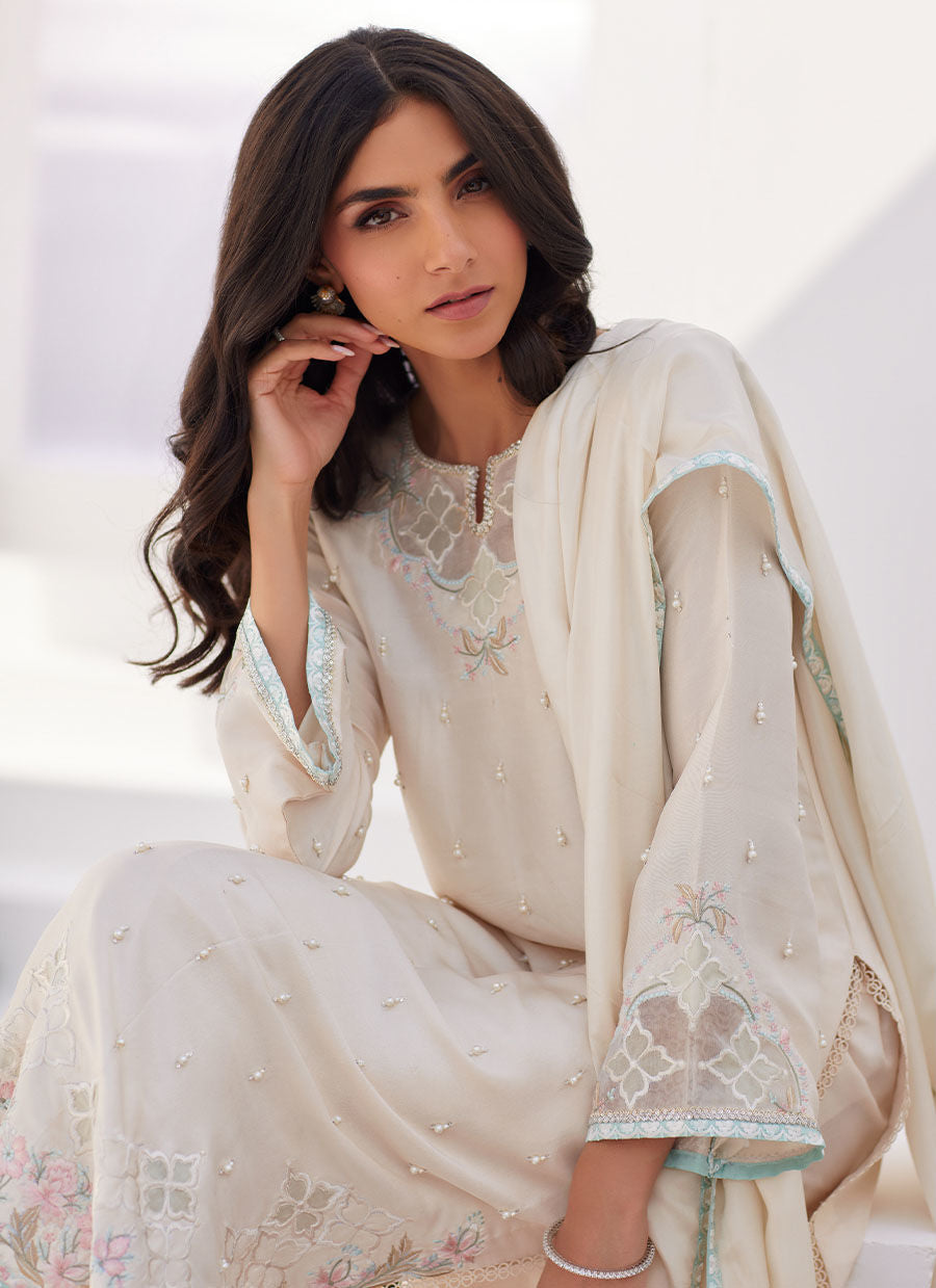 Farah Talib Aziz | Zaza Luxe Pret 24 | LYA IVORY EMBELLISHED RAW SILK SHIRT AND DUPATTA - House Of Anaya