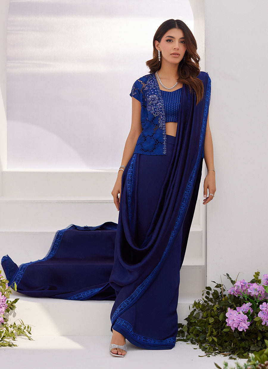 Farah Talib Aziz | Zaza Luxe Pret 24 | OCEAN NAVY DRAPED SAREE WITH CUTWORK EMBELLISHED CAPE - House Of Anaya