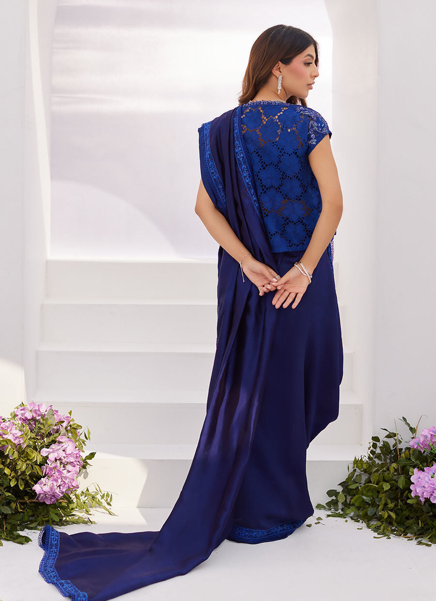 Farah Talib Aziz | Zaza Luxe Pret 24 | OCEAN NAVY DRAPED SAREE WITH CUTWORK EMBELLISHED CAPE - House Of Anaya