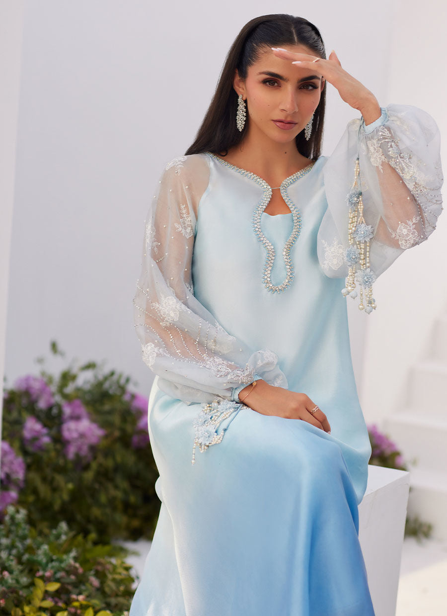 Farah Talib Aziz | Zaza Luxe Pret 24 | BOW OMBRE BLUE EMBELLISHED KAFTAN CUT SHIRT - House Of Anaya