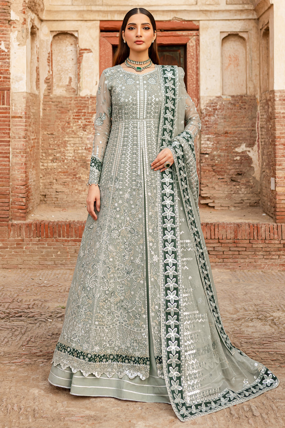 Farasha | Ritzier Wedding Formals |  Black Veil - House Of Anaya