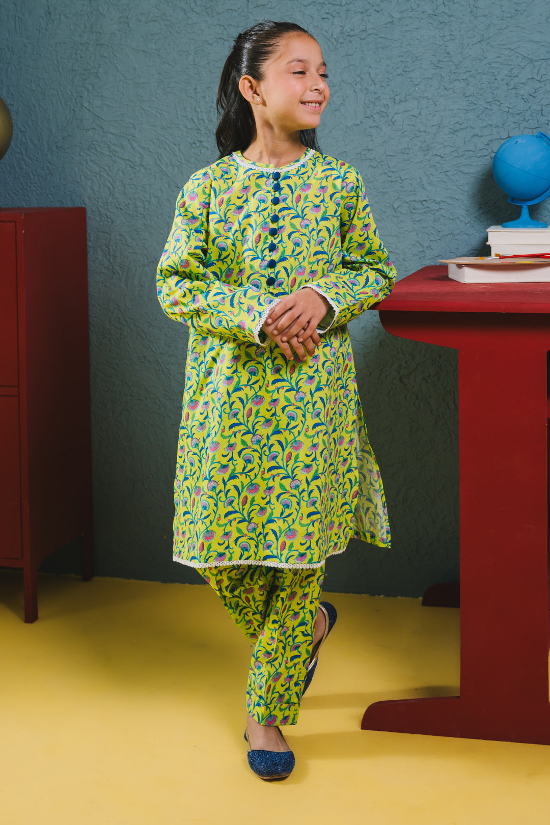 Zellbury Girls | 2 Piece Cambric | Kurta Trouser - 2679 - House Of Zarish