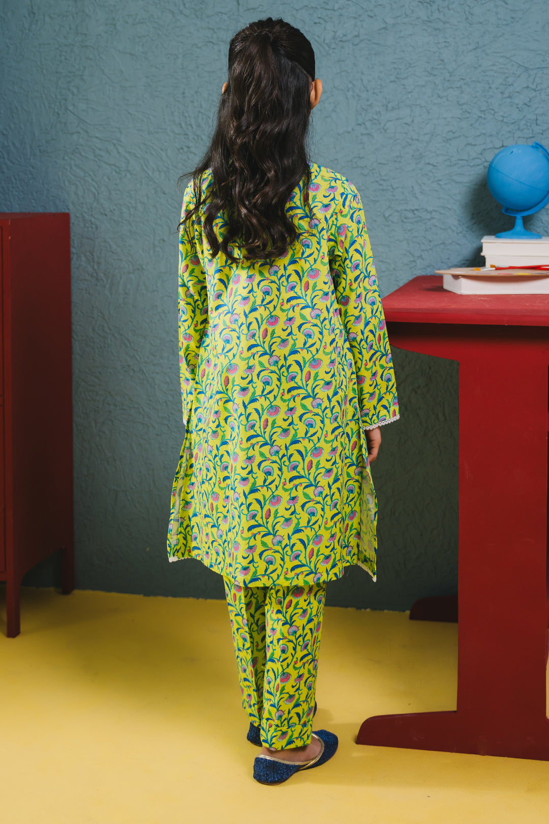 Zellbury Girls | 2 Piece Cambric | Kurta Trouser - 2679 - House Of Zarish