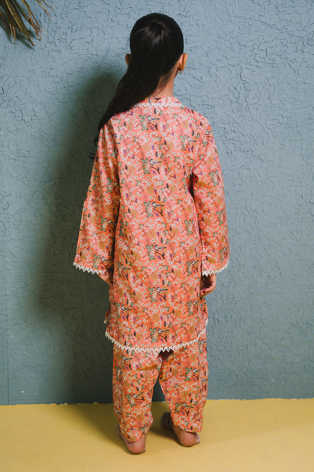Zellbury Girls | 2 Piece Lawn | Kurta Trouser - 2424 - Libasekhas