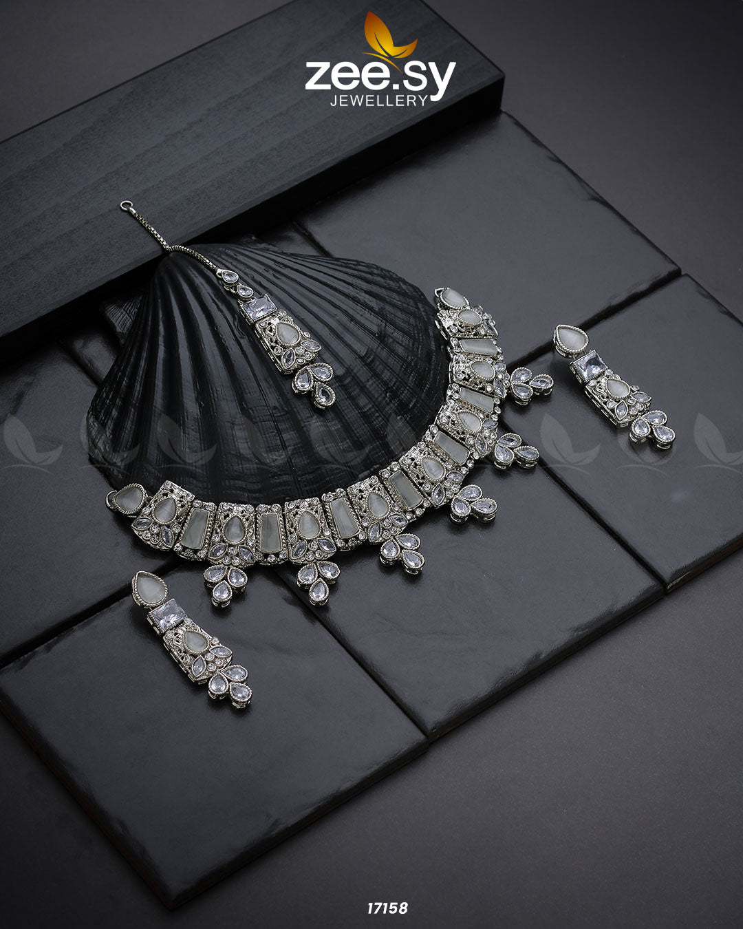 Gemstone Enchantment Necklace - House Of Zarish