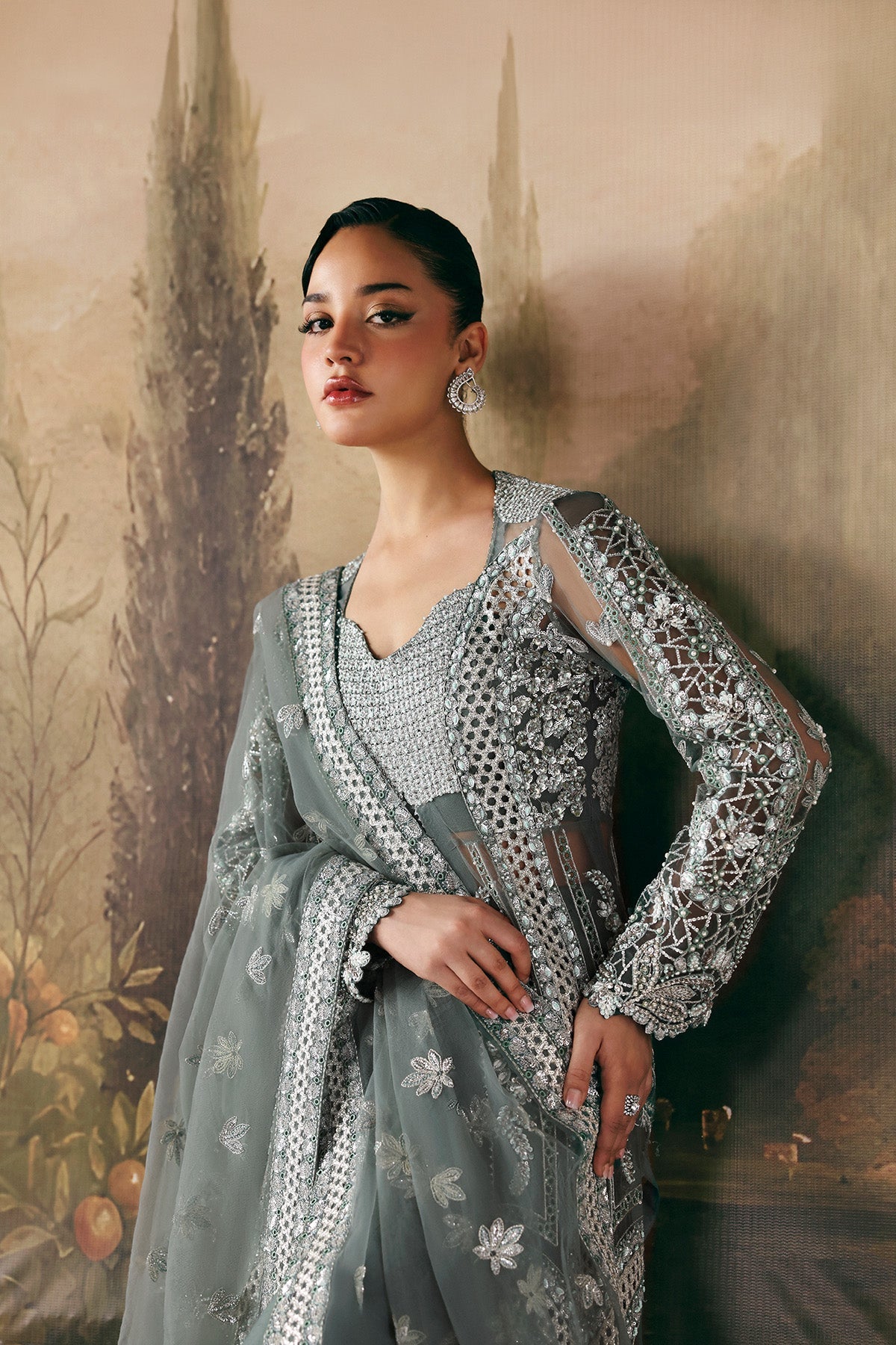 Afrozeh | La Fuchsia '26 | Crescent - Image 4