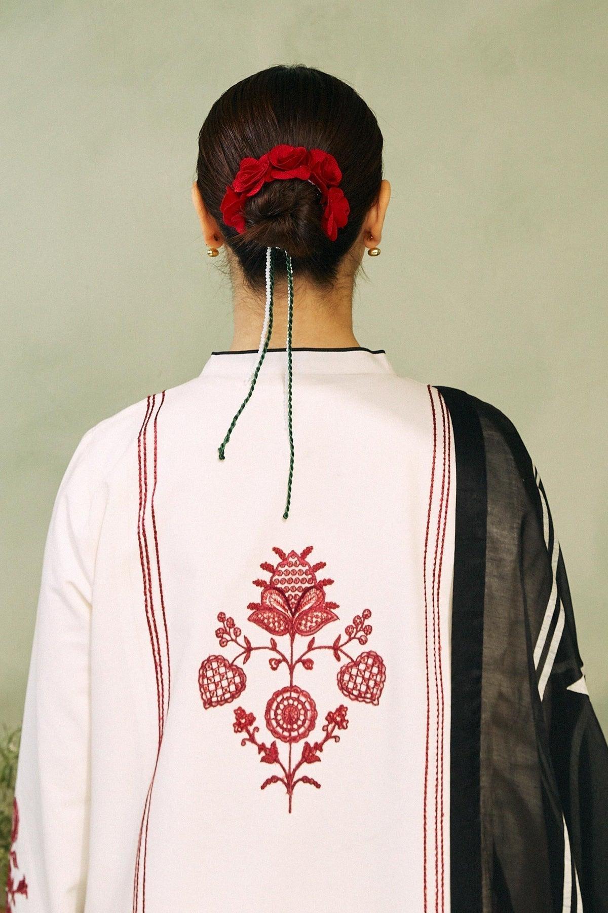 Zara Shahjahan - Gul Mohar 3A - House of Zarish
