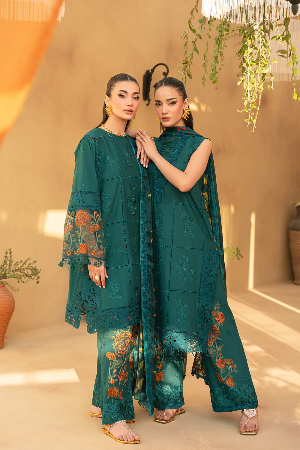 Saira Rizwan | Luxury Lawn 25 | LIRA-SRL25-10