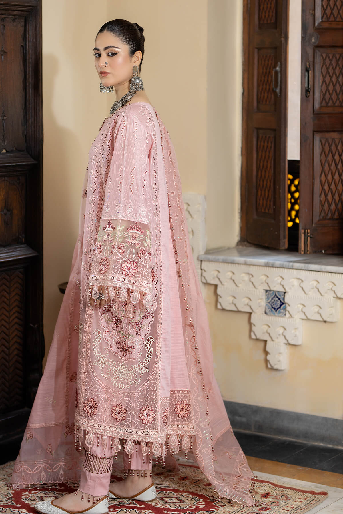 Raeesa Premium | Kimora Lawn Collection |  Kimora | HL-17 Irsa - House Of Anaya