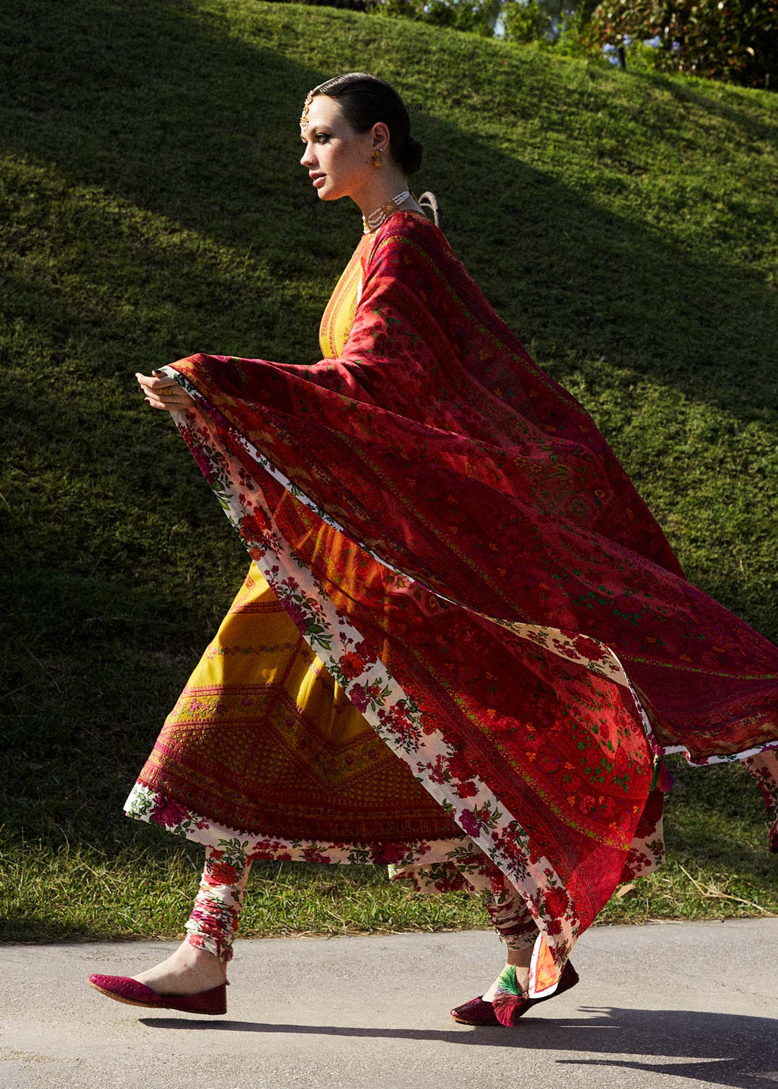 Hussain Rehar | Zaiba-Eid Lawn Collection24 | Sunehri - House Of Anaya