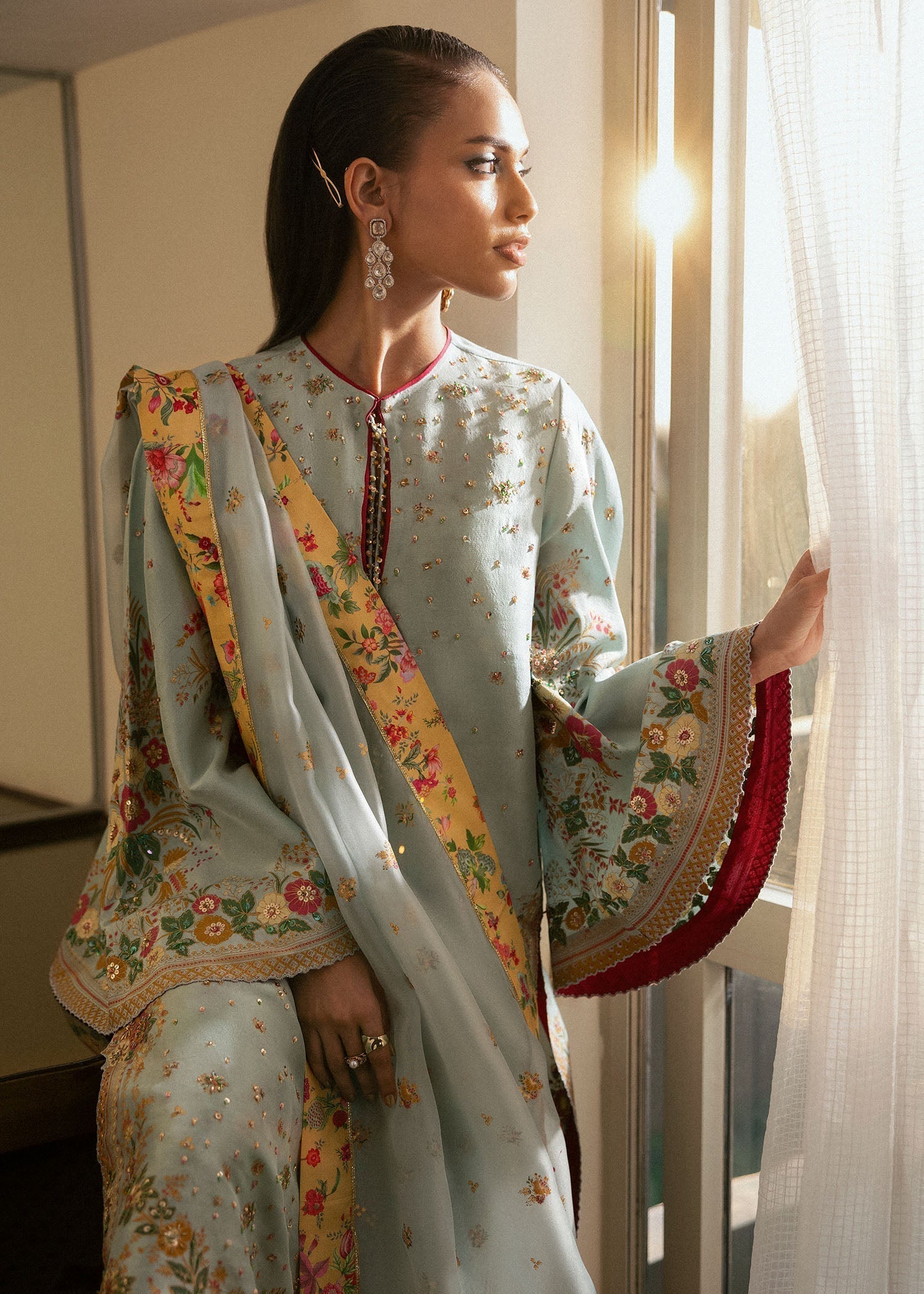 Hussain Rehar | Basic Not Basic |   Maze - House Of Anaya