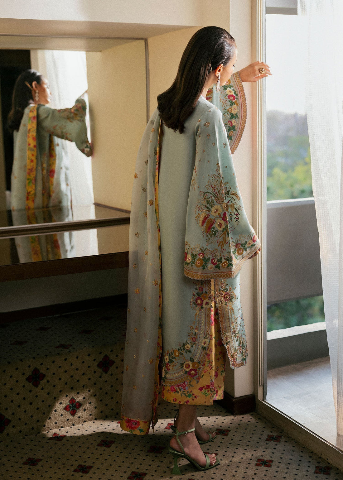 Hussain Rehar | Basic Not Basic |   Maze - House Of Anaya