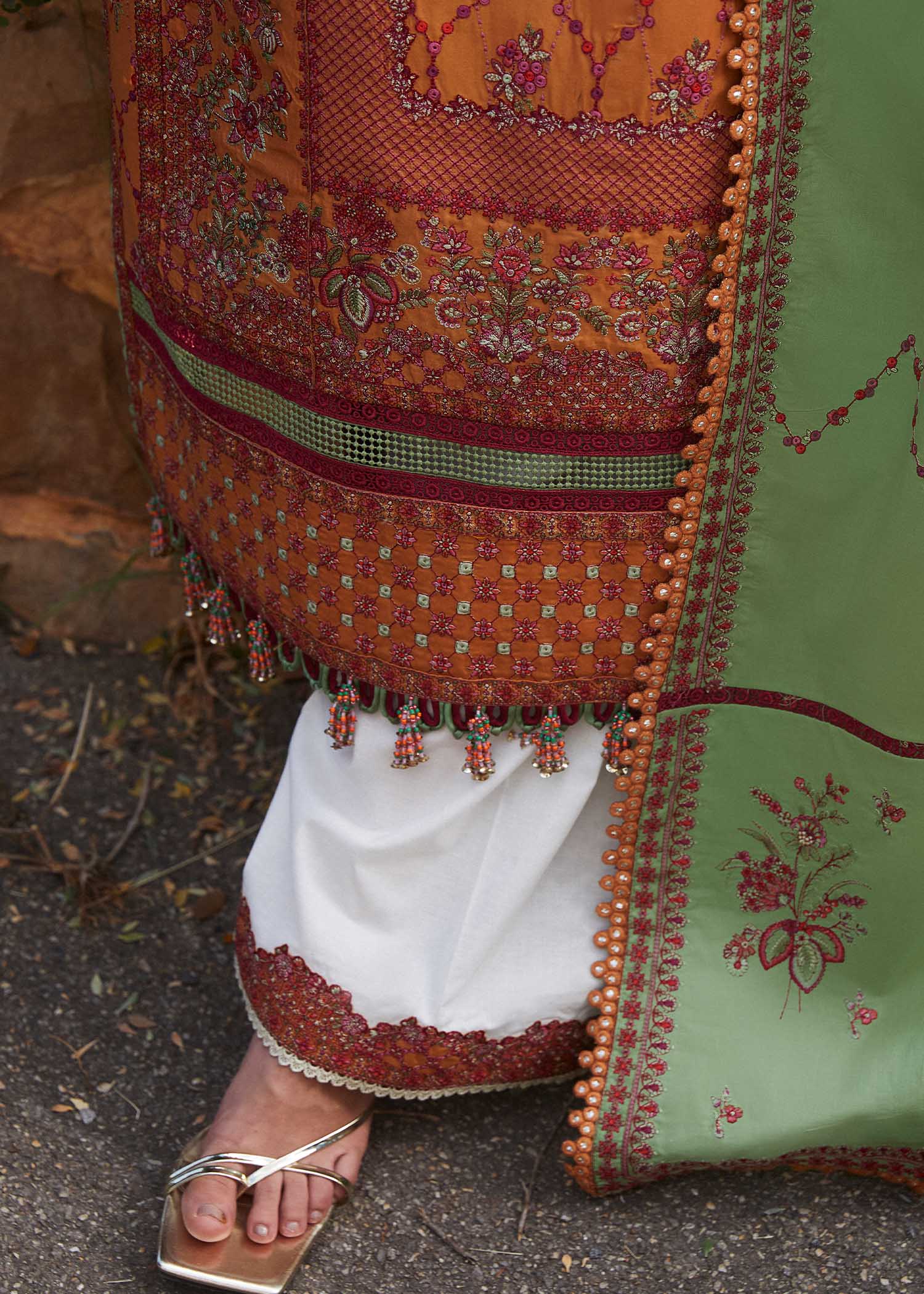 Hussain Rehar | Eid Luxury Lawn SS/24 | Amira - House Of Anaya