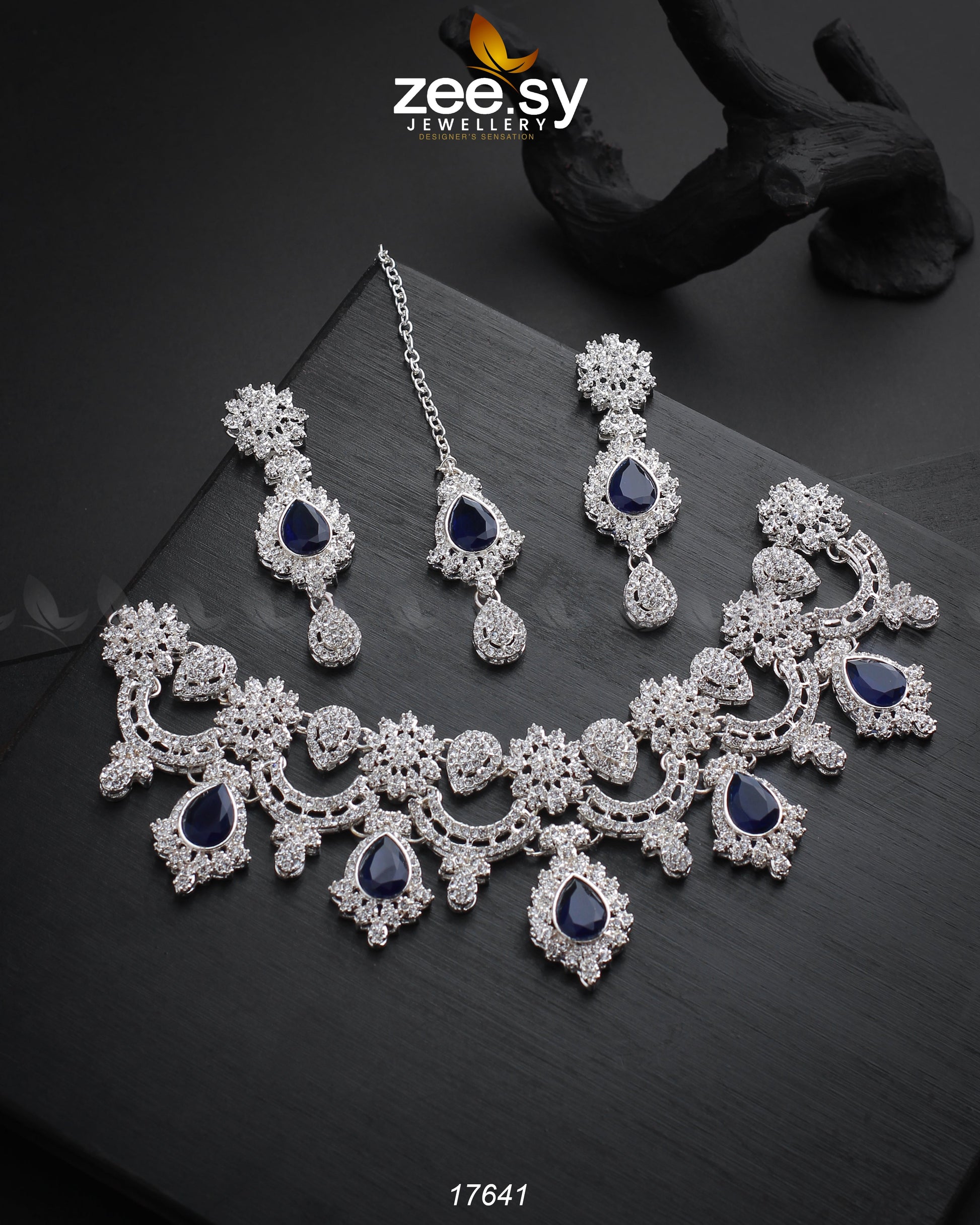 Aether Necklace - House Of Zarish