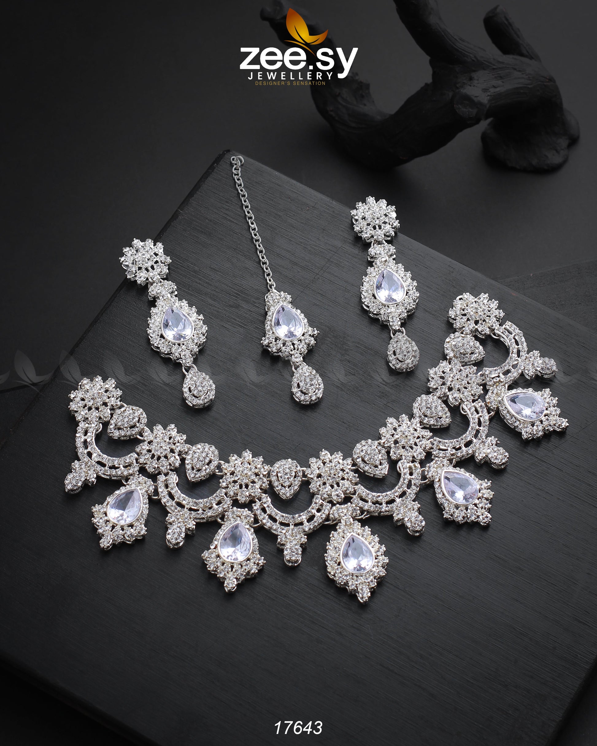 Aether Necklace - House Of Zarish