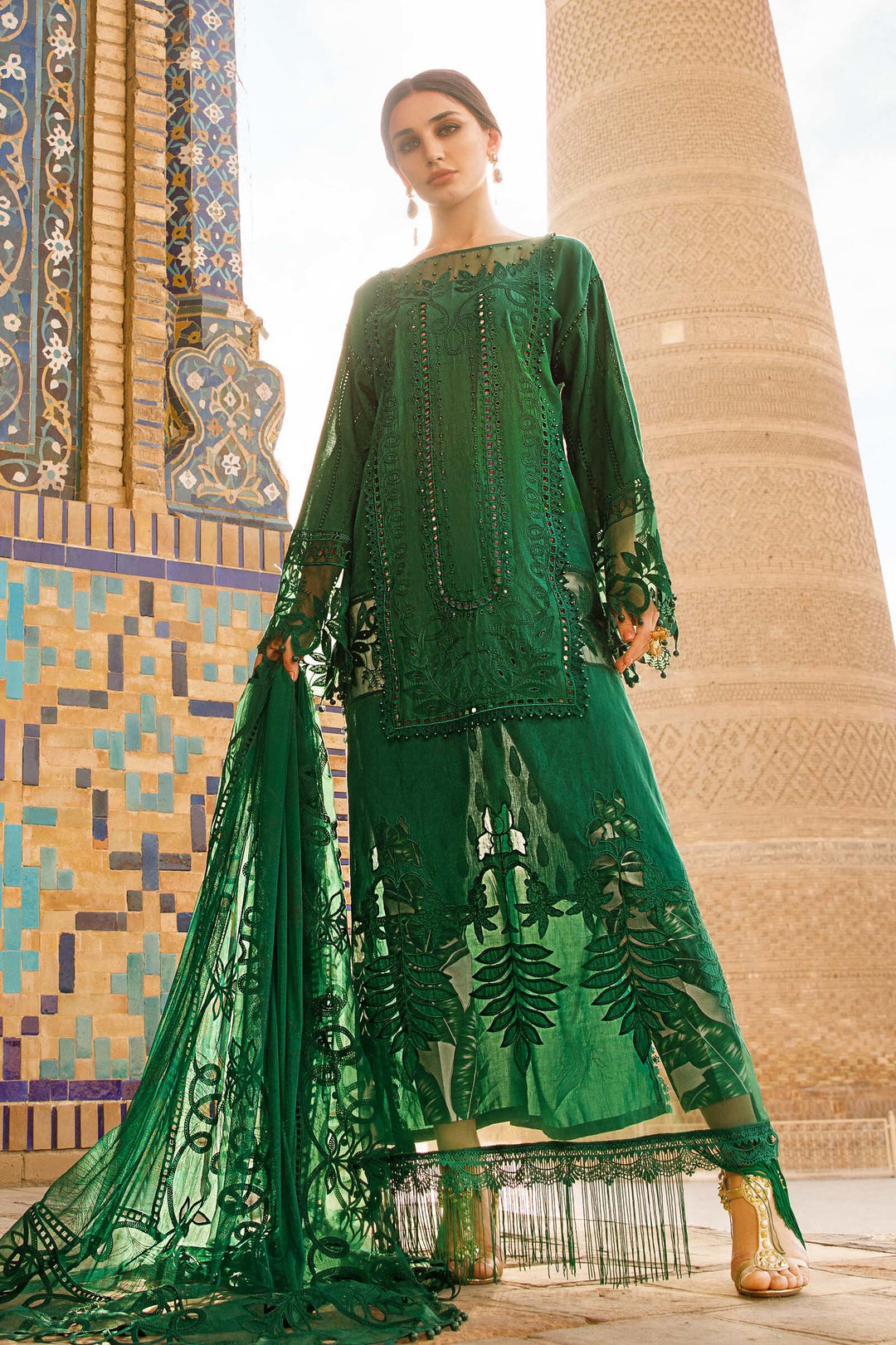 MARIA B EMBROIDED UNSTITCHED LAWN D-2310-B - Riwayat-e-khas