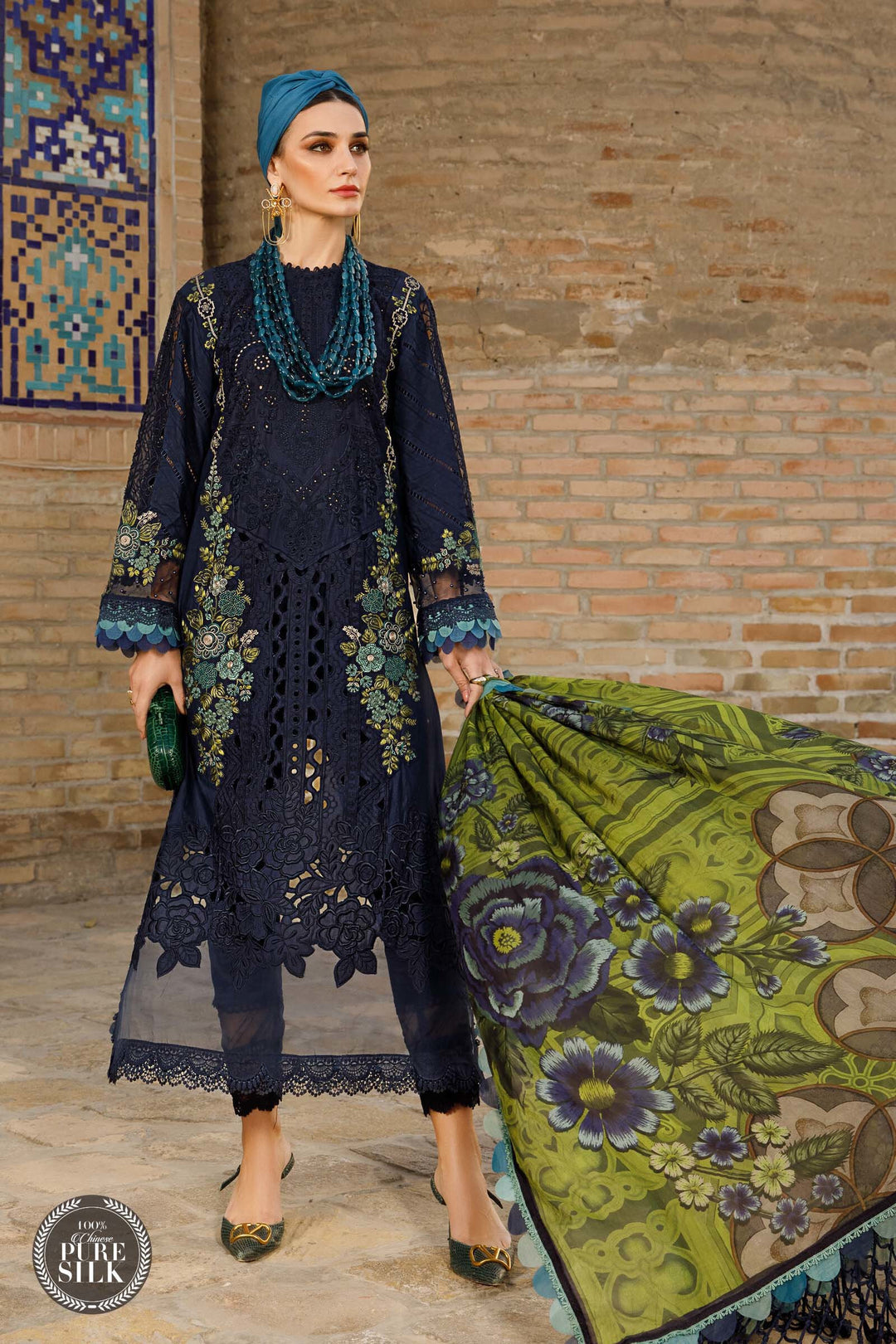 MARIA B EMBROIDED UNSTITCHED LAWN D-2313-B - Riwayat-e-khas