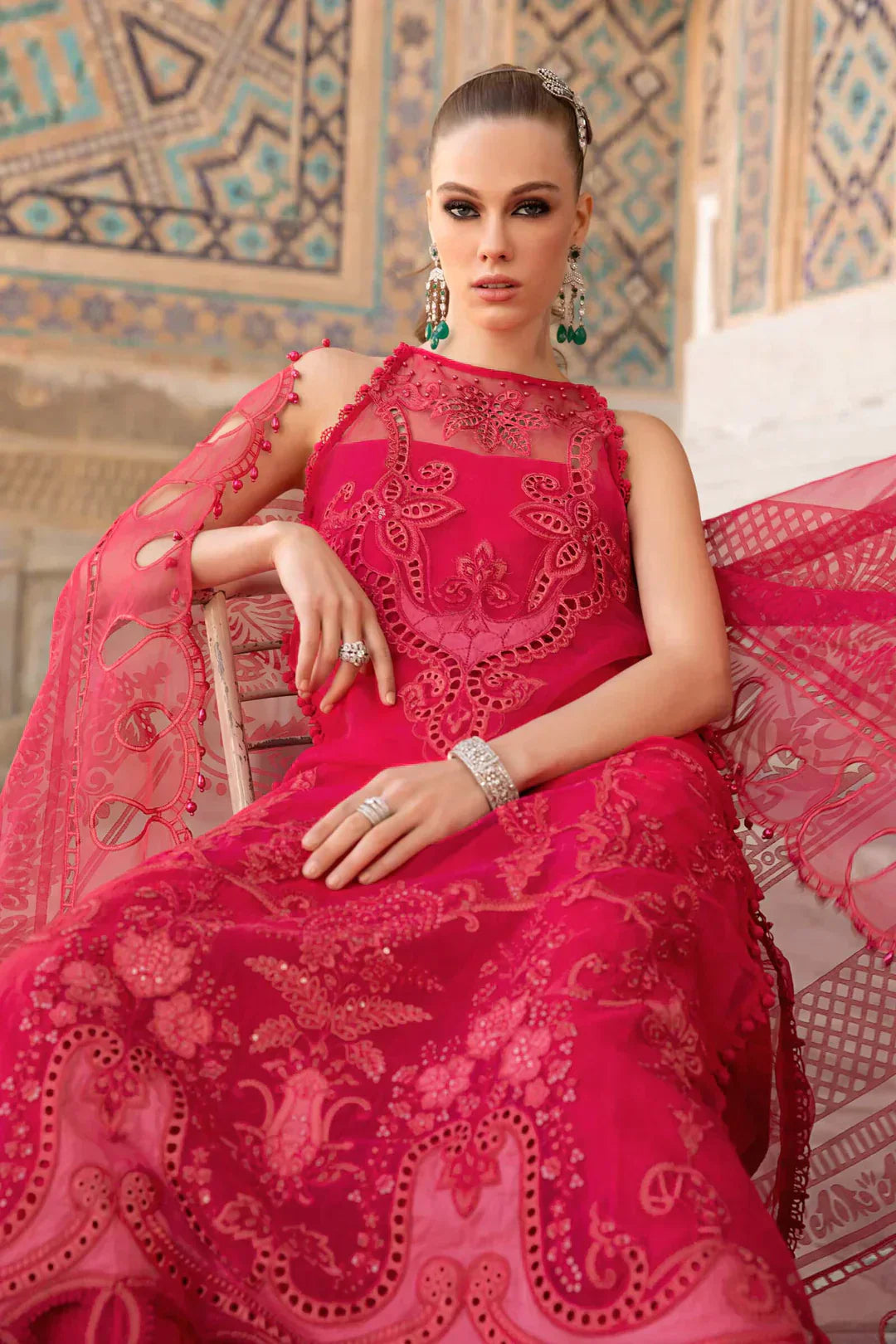 Maria B D-2303-A Luxury Lawn Collection - Riwayat-e-khas