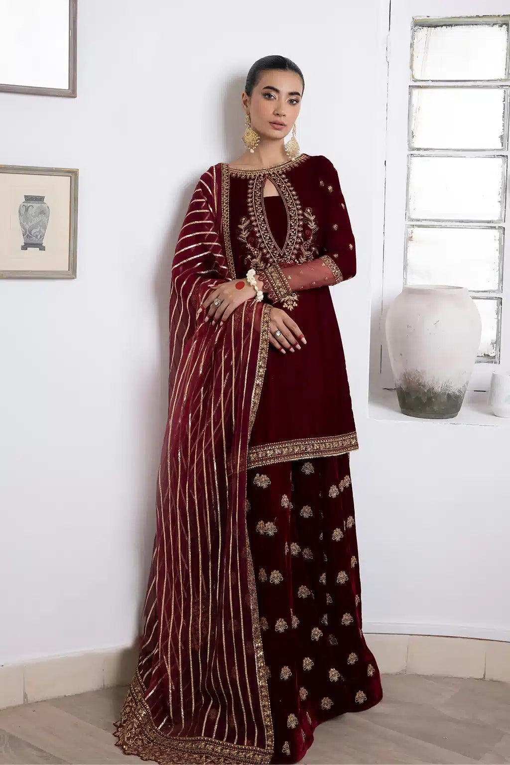 Iznik | Festive Velvet 23 | IV-26 MARASIM - House Of Anaya