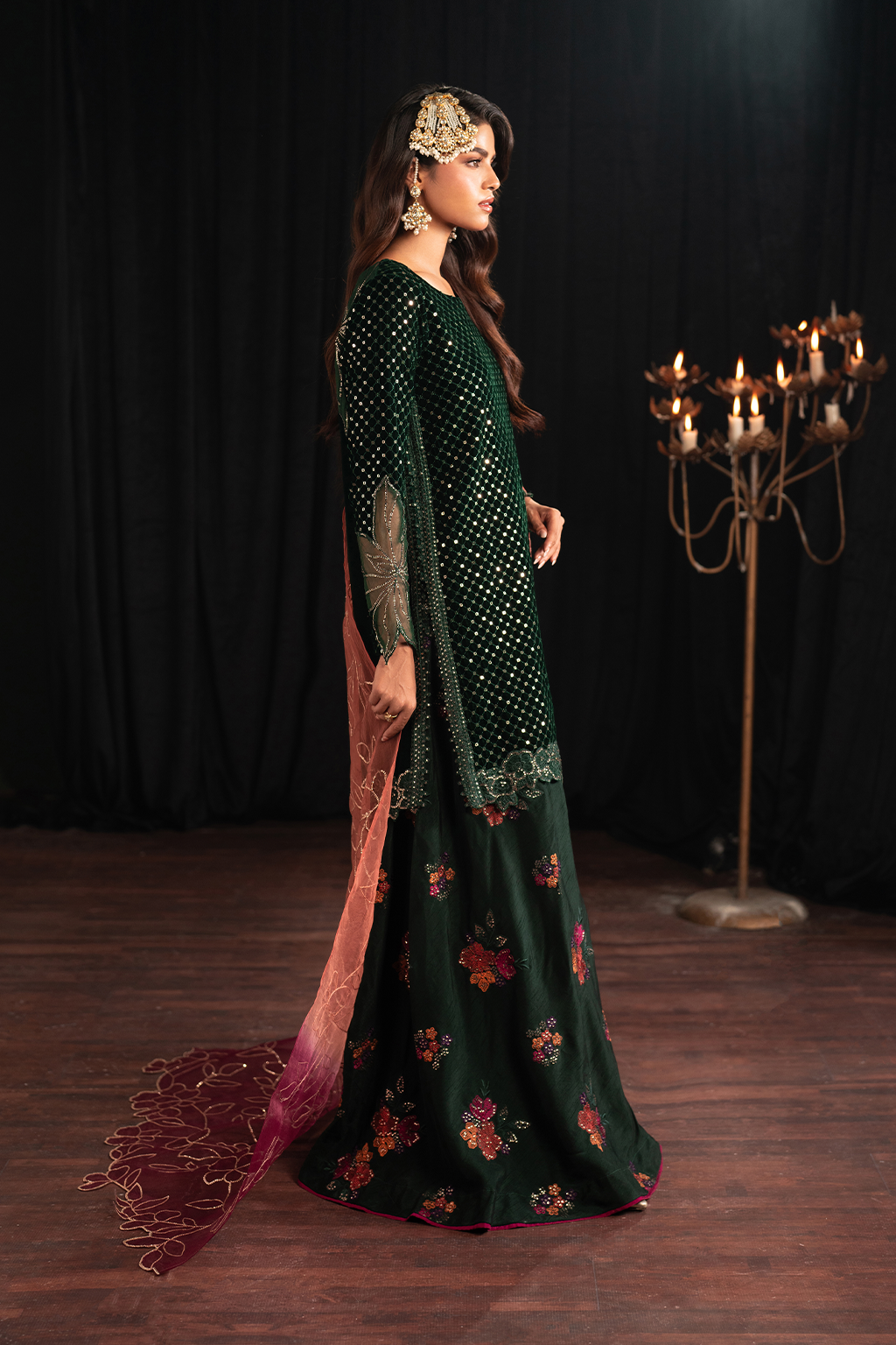 Iznik | Exclusive Velvet | IV-53 - House Of Anaya