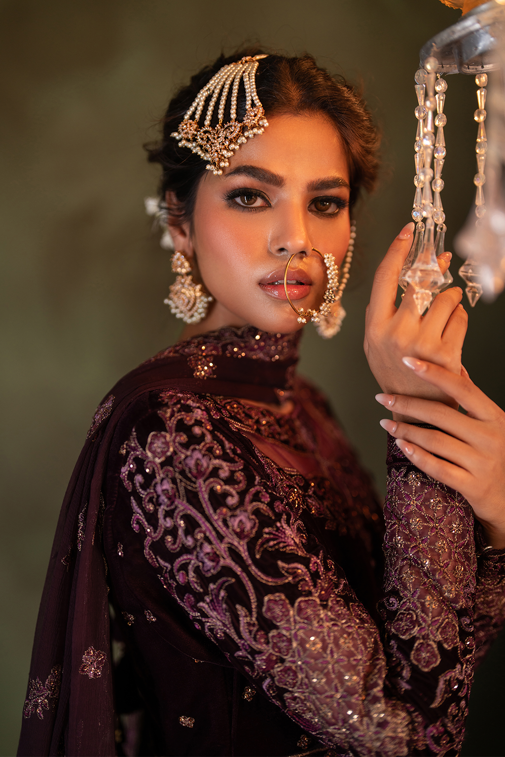 Iznik | Exclusive Velvet | IV-54 - House Of Anaya