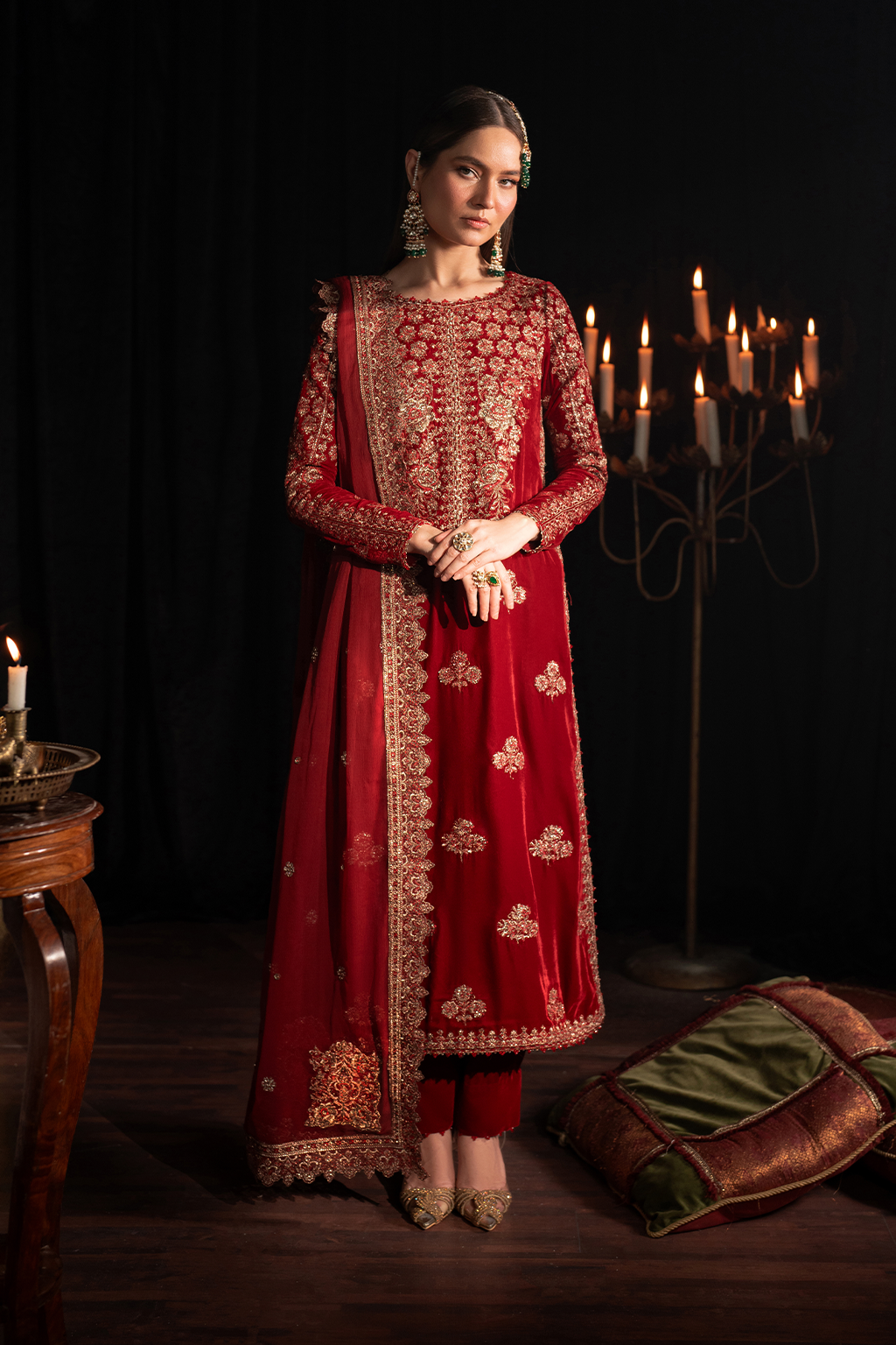 Iznik | Exclusive Velvet | IV-40 - House Of Anaya